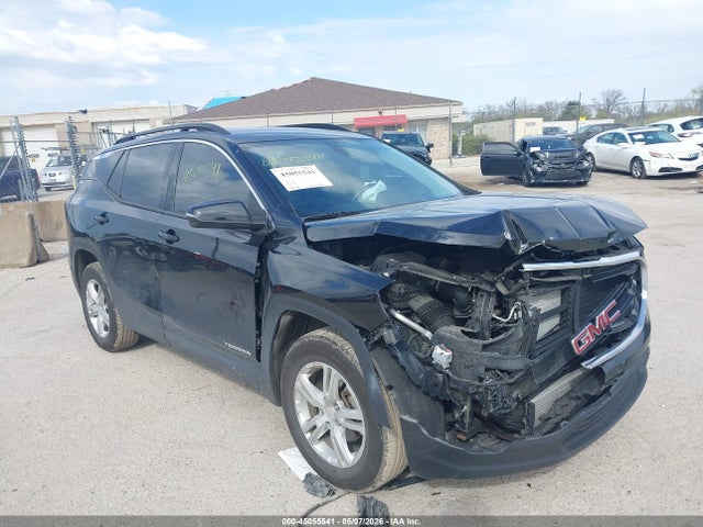 Salvage GMC Terrain Image