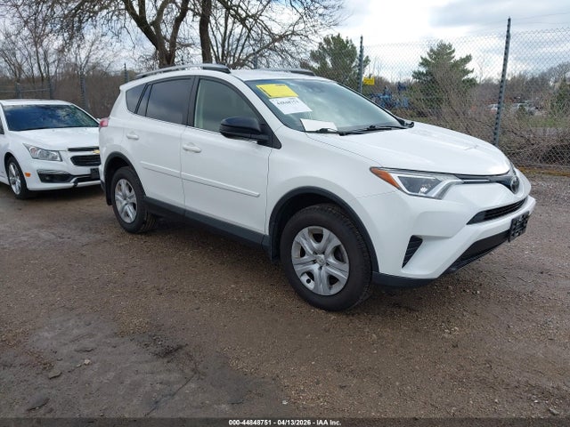 Salvage Toyota RAV4 Image