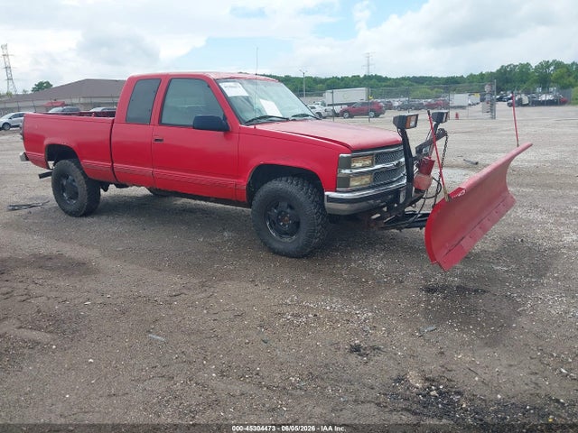 Salvage Chevrolet K1500 Image