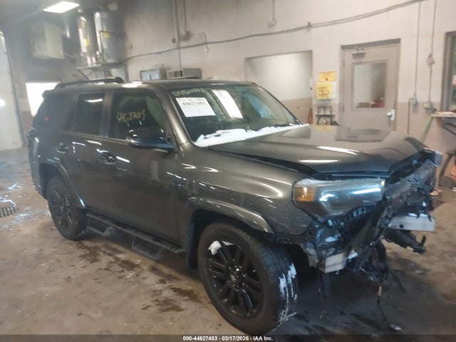 Salvage Toyota 4Runner Image