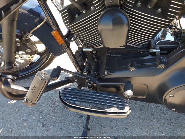 Harley-Davidson Flhx