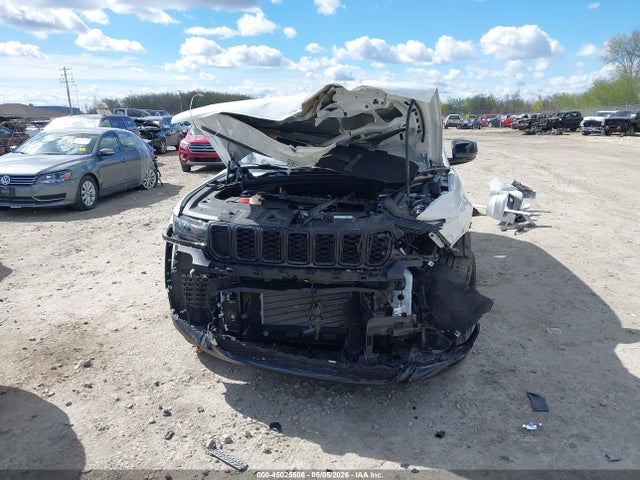 Jeep Grand Cherokee Limited 4x4