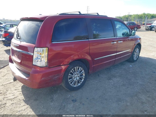 Chrysler Town & Country Touring-l