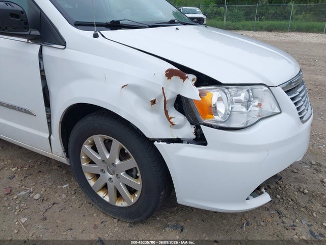 Chrysler Town & Country Touring