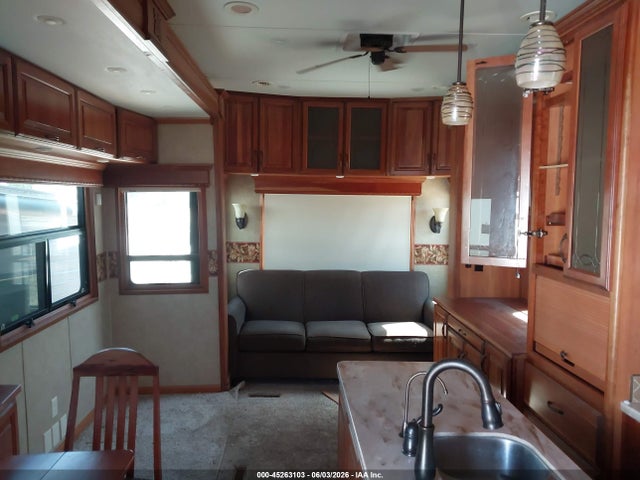 DRV Mobile Suites