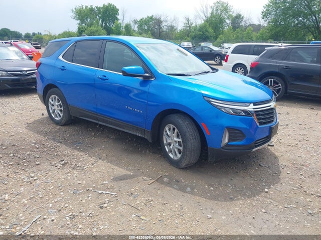 Salvage Chevrolet Equinox Image