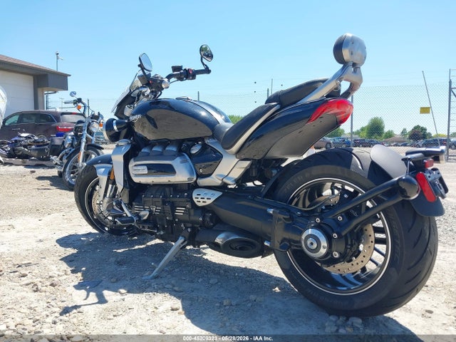 Triumph Rocket 3 Gt