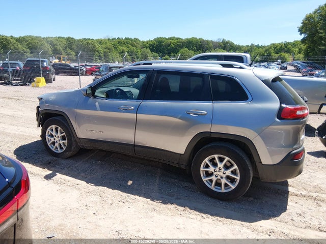 Jeep Cherokee Latitude 4x4