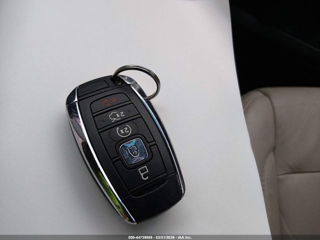 Lincoln MKZ Hybrid Reserve