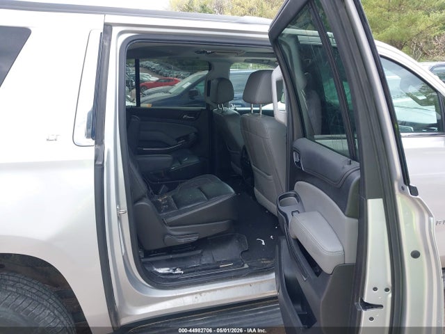 Chevrolet Suburban Lt