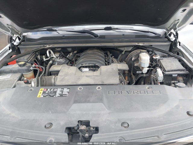 Chevrolet Suburban Lt