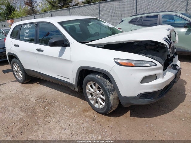 Salvage Jeep Cherokee Image