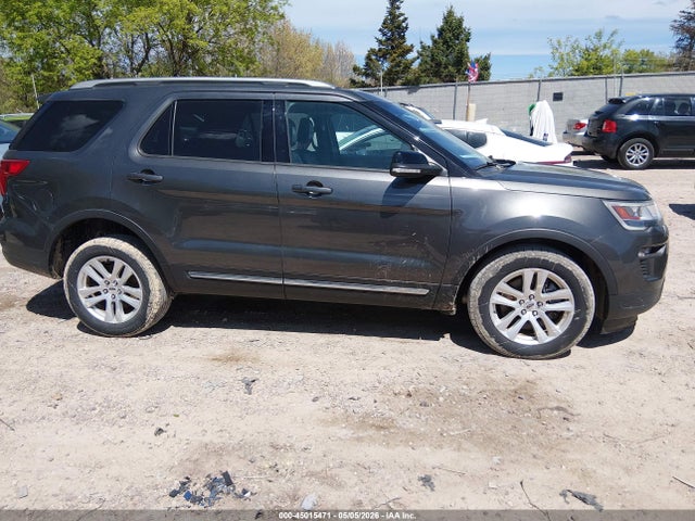 Ford Explorer Xlt