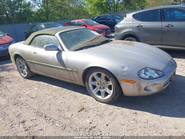 Salvage Jaguar Xk8 Image