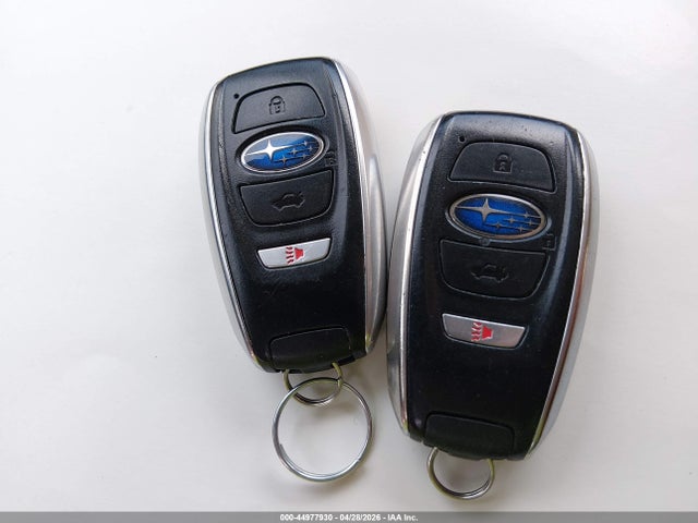 Subaru Legacy 3.6r Limited