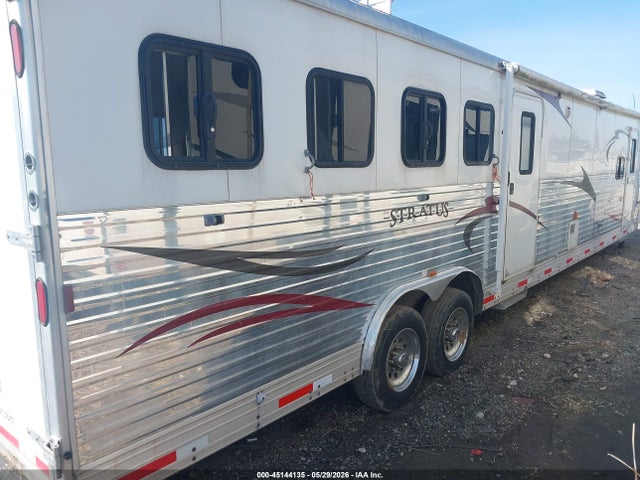 Bison Coach Stratus Express