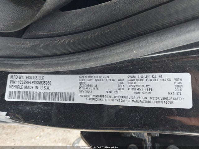 Ram 1500 Rebel  4x4 5'7 Box