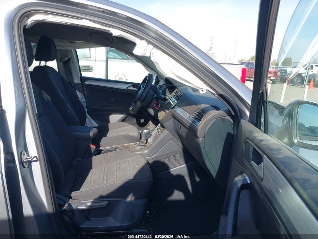 Volkswagen Tiguan 2.0t S