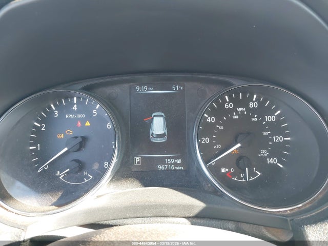 Nissan Rogue S