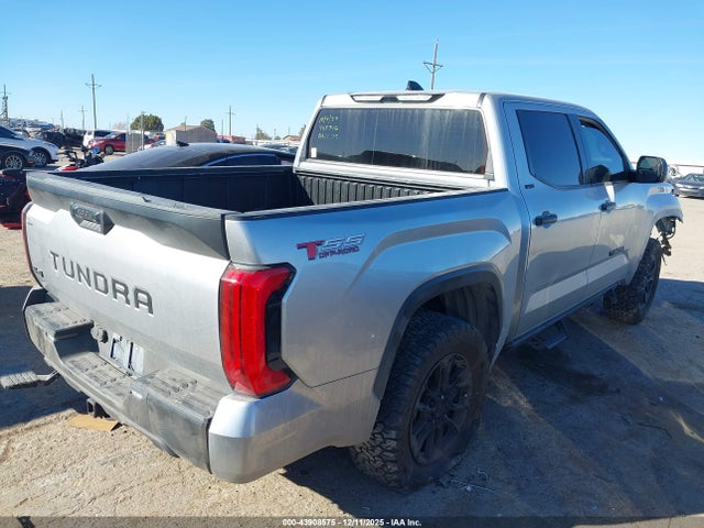 Toyota Tundra Sr5