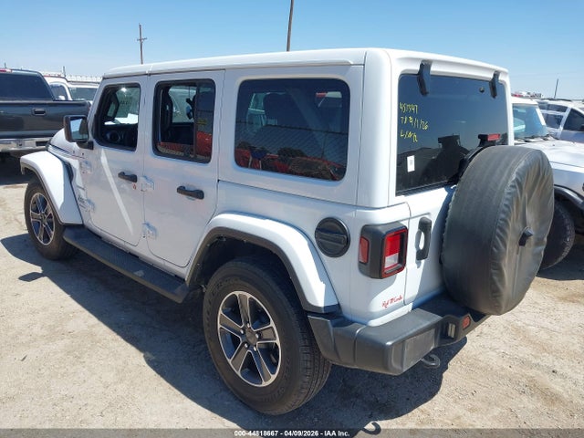 Jeep Wrangler 4-door Sahara 4x4