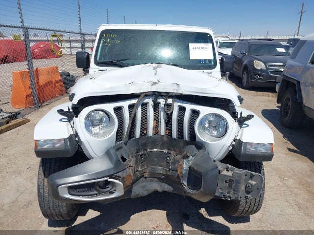 Jeep Wrangler 4-door Sahara 4x4