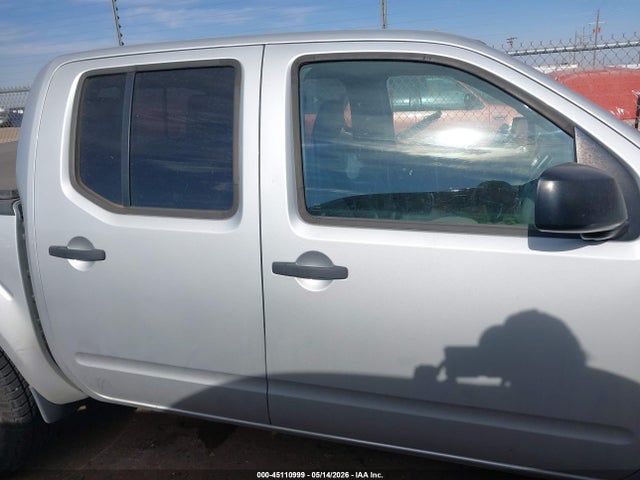 Nissan Frontier Sv
