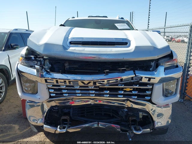 Chevrolet Silverado 3500 4wd  Long Bed Ltz