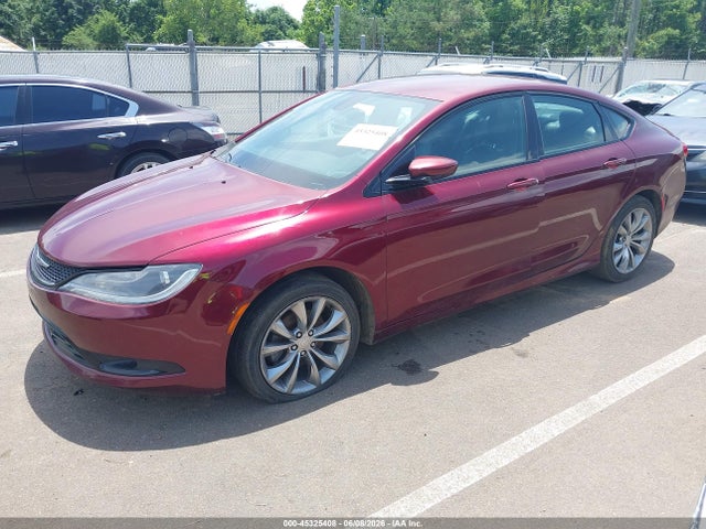 Chrysler 200 S