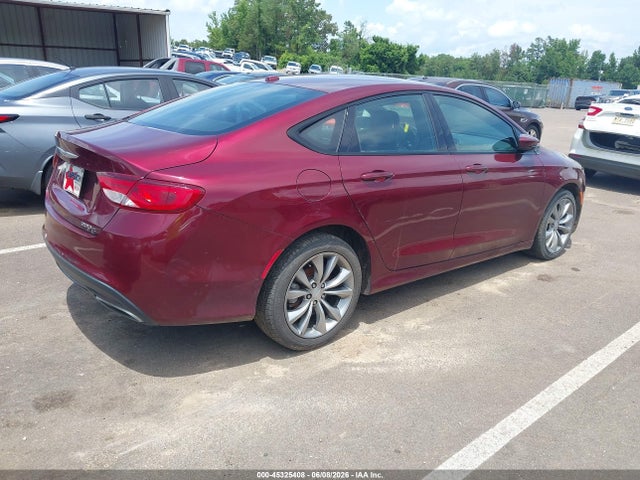 Chrysler 200 S