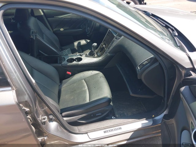 INFINITI Q50