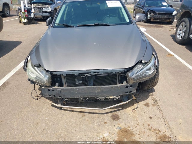 INFINITI Q50