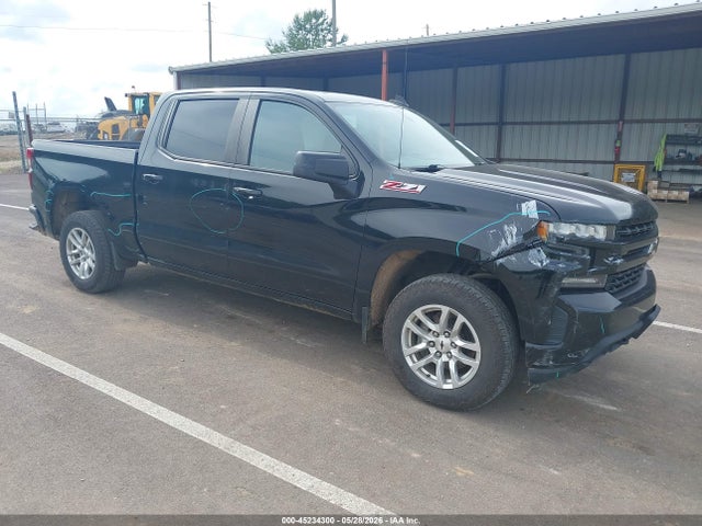 Salvage Chevrolet Silverado 1500 Image