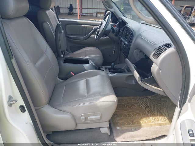 Toyota Sequoia Limited V8
