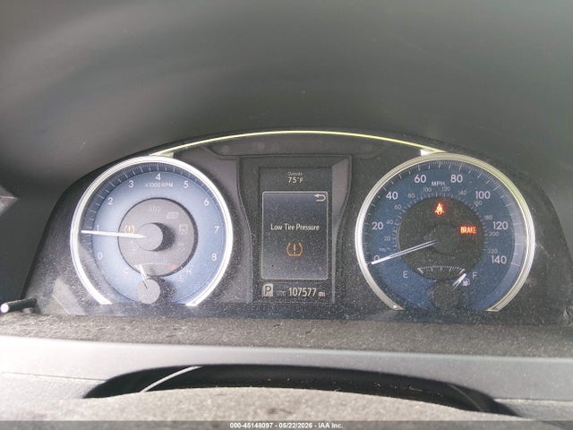 Toyota Camry Le