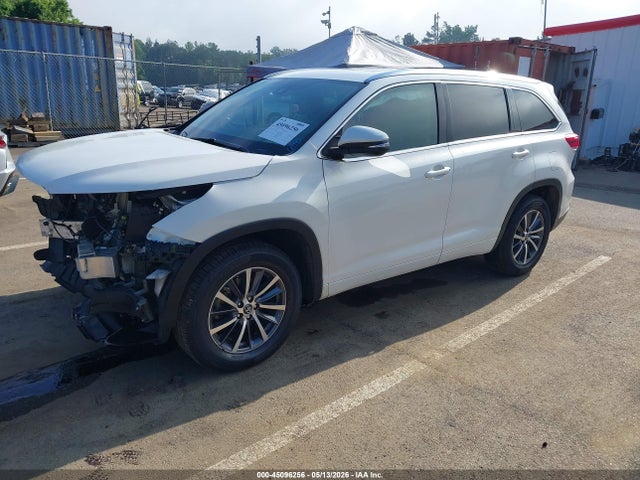 Toyota Highlander Xle