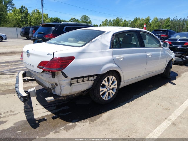 Toyota Avalon Xls