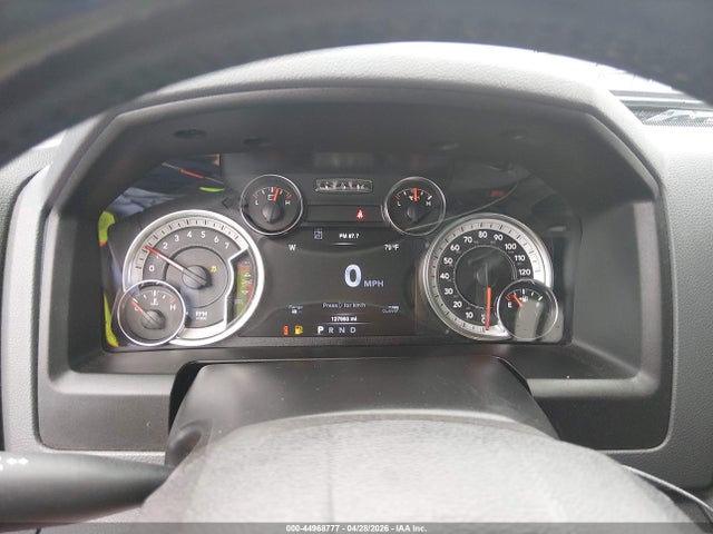 Ram 1500 Big Horn  4x4 5'7 Box