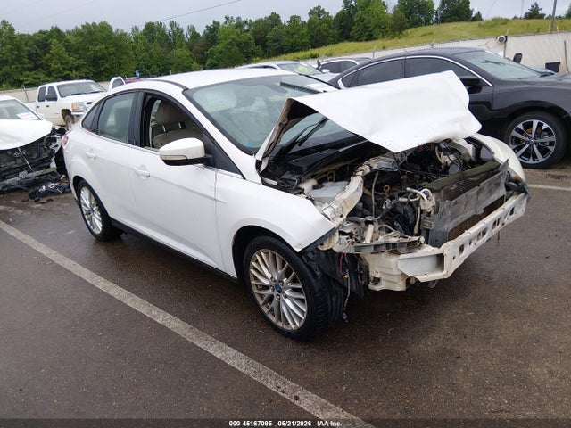 Salvage Ford Focus Image