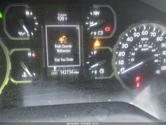 Toyota Tundra Sr5 5.7l V8