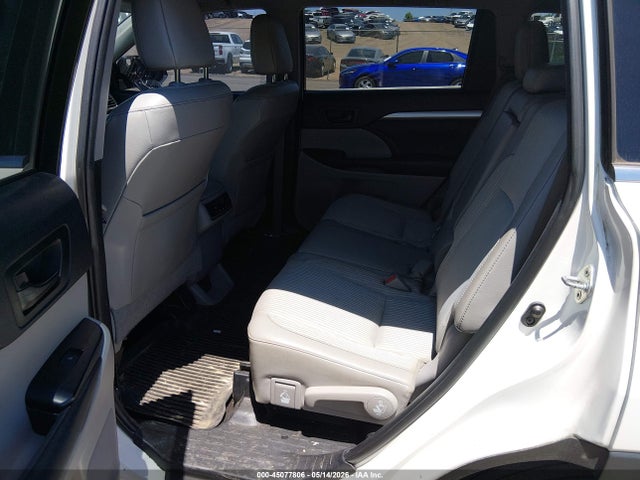 Toyota Highlander Le Plus