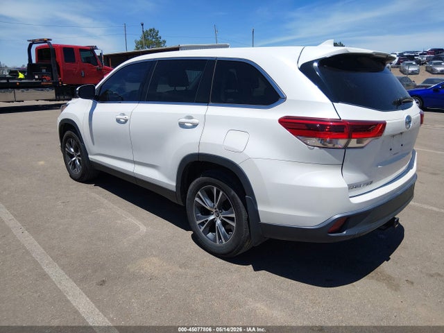 Toyota Highlander Le Plus
