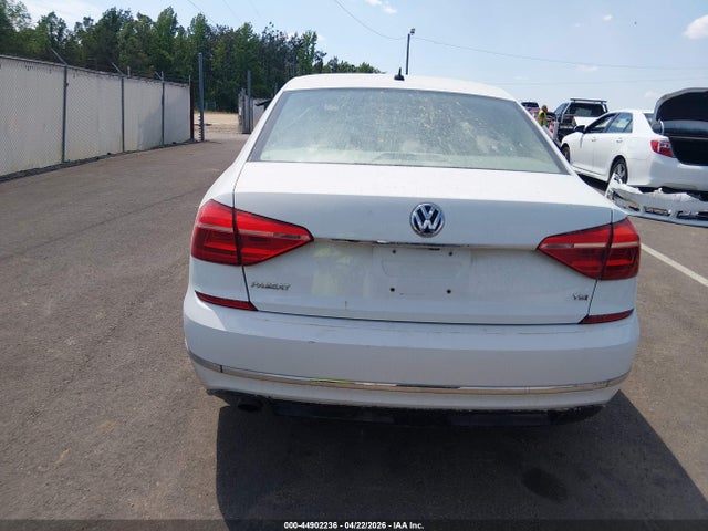 Volkswagen Passat 1.8t R-line