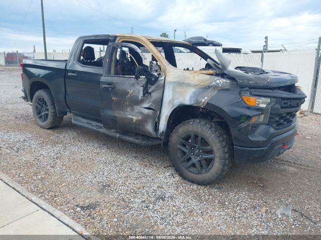 Salvage Chevrolet Silverado 1500 Image