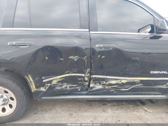 GMC Yukon Denali