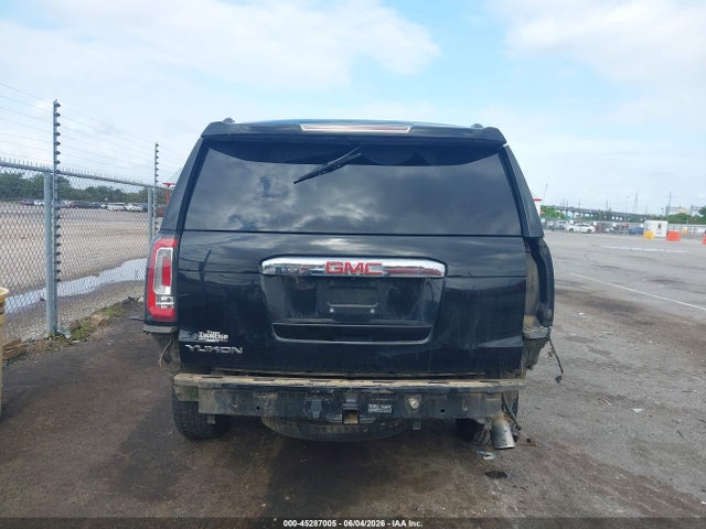 GMC Yukon Denali