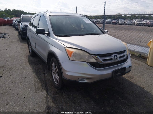 Salvage Honda CR-V Image