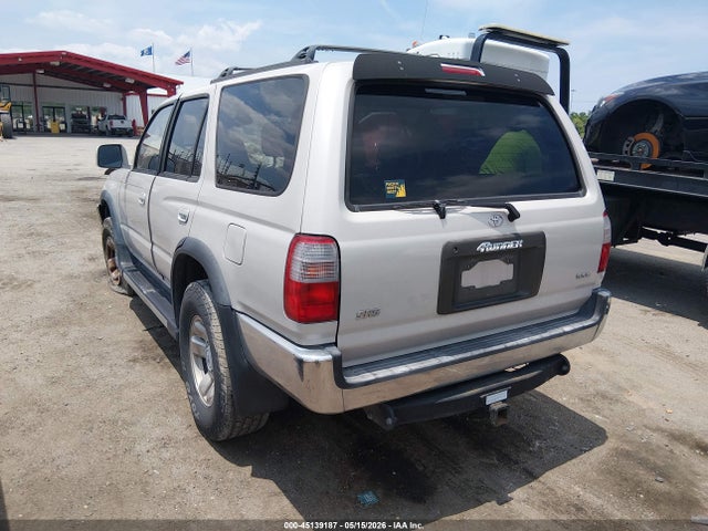 Toyota 4Runner Sr5 V6