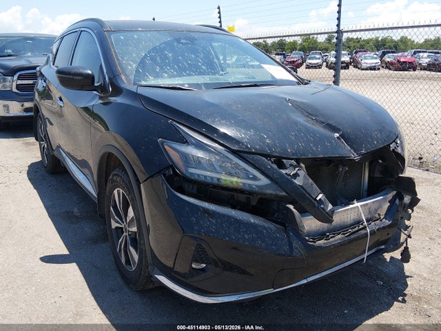 Salvage Nissan Murano Image