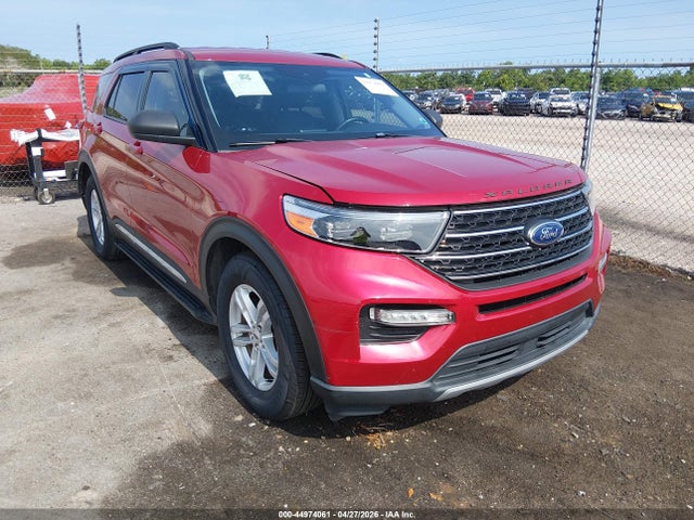 Salvage Ford Explorer Image